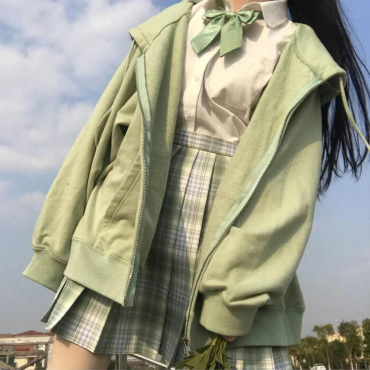 四乃森苍紫（身份：御庭番众前任首领、“天才忍者”） - 短剧分集全集在线观看 - 网页影视
